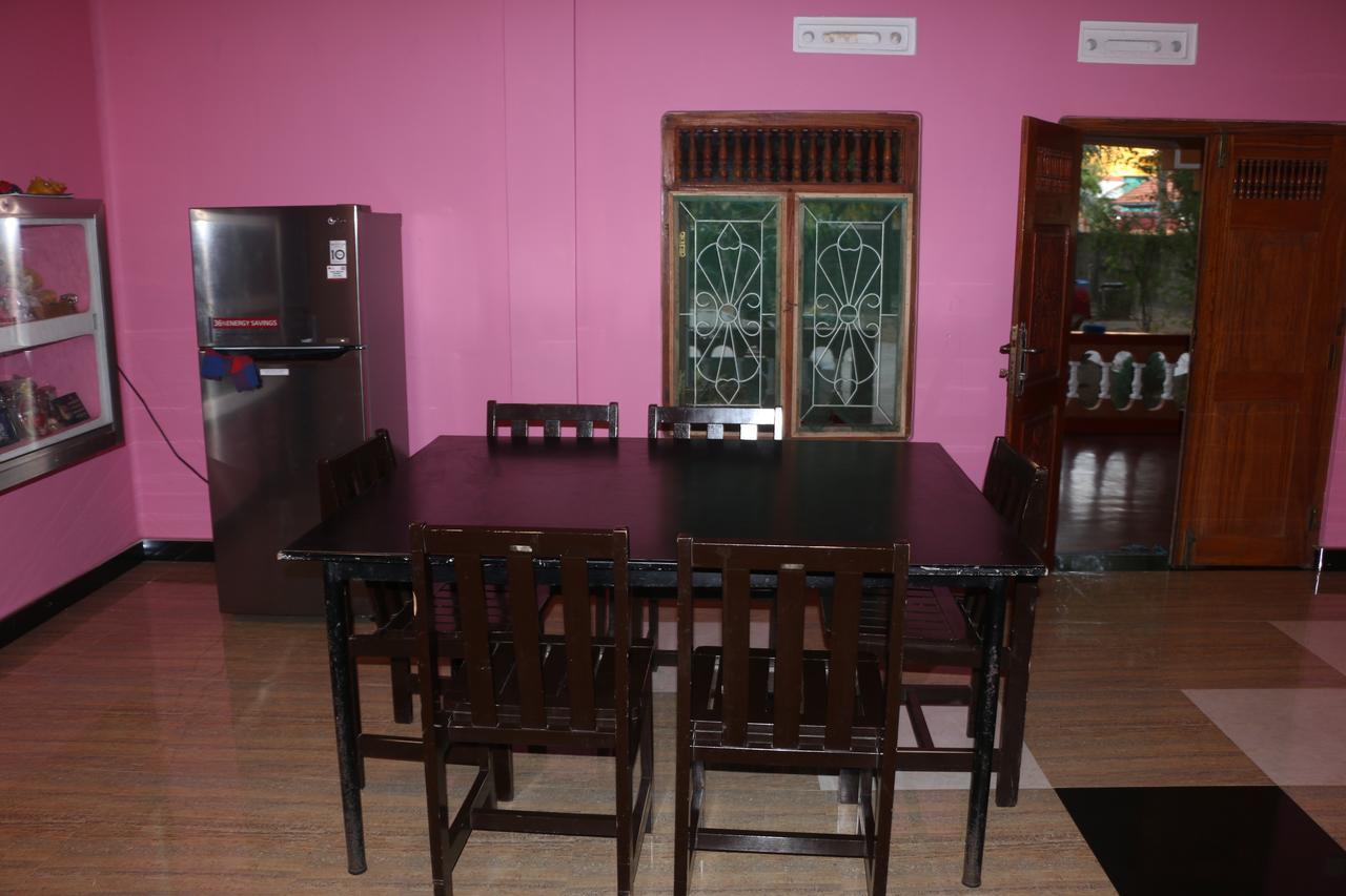 Hotel El Shaddai Mannar Esterno foto
