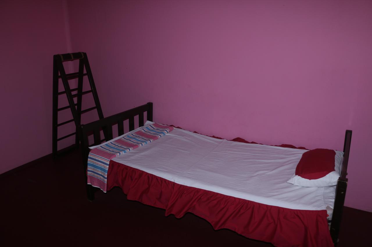 Hotel El Shaddai Mannar Esterno foto