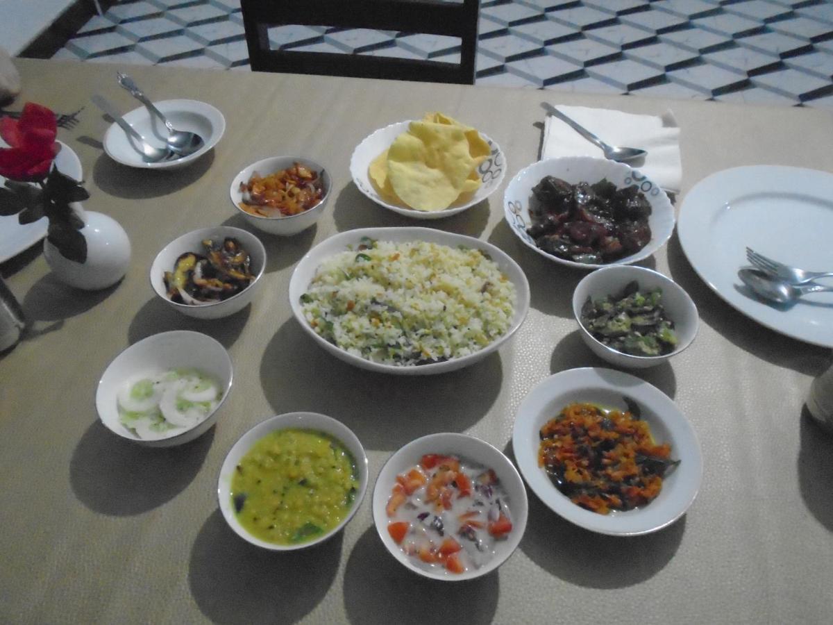 Hotel El Shaddai Mannar Esterno foto